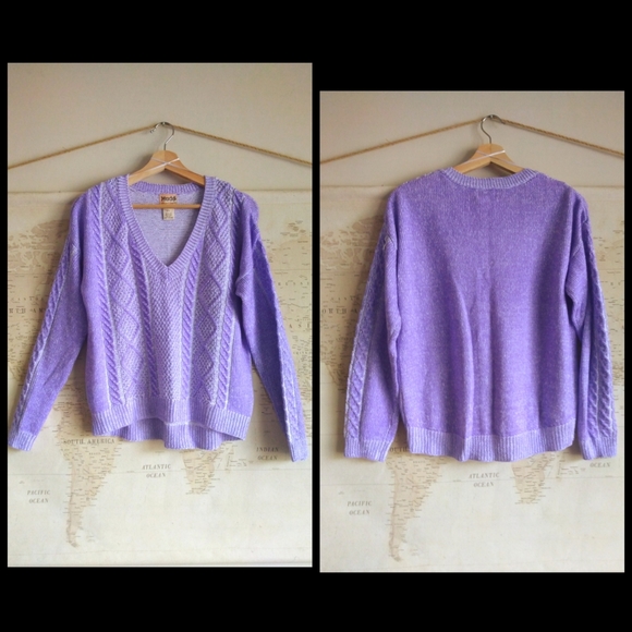 NWOT V-Neck Knit Sweater in Lilac, Size XL - Picture 2 of 4